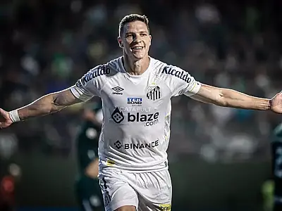 Furch aceita reduzir salário e permanece no Santos para 2024
