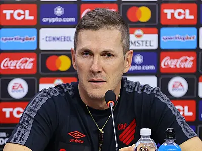 Santos anuncia Paulo Turra como novo técnico
