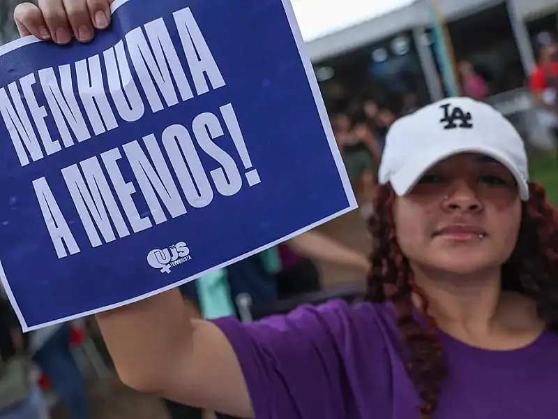 Voz do Brasil divulgará rede de apoio a mulheres vítimas de violência