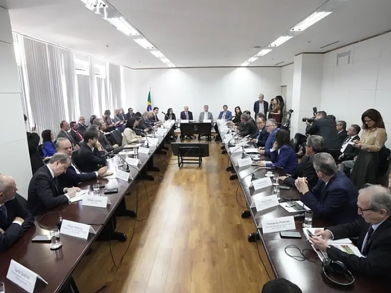Governo reúne setor produtivo para avaliar impacto e buscar soluções frente a tarifas dos EUA
