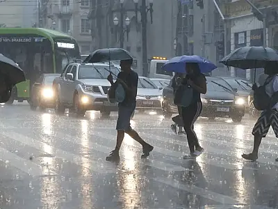Inmet alerta para chuvas intensas no fim de semana