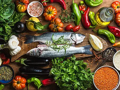 Dieta mediterrânea diminui em 23% o risco de demência, aponta estudo