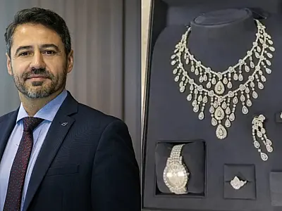 Receita barra saída de ex-secretário que atuou no caso das joias de Bolsonaro