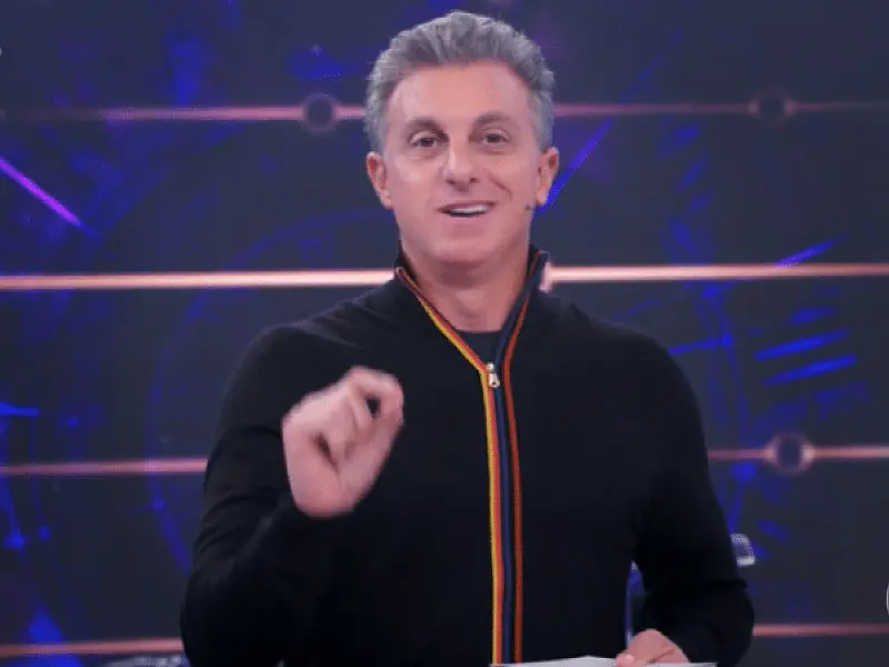 Luciano Huck contesta fala de Lula sobre ditadura na Venezuela