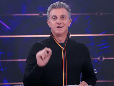 Luciano Huck contesta fala de Lula sobre ditadura na Venezuela