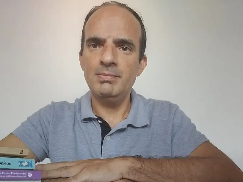 Professor Cesar Neves dá dicas para se dar bem nos concursos públicos