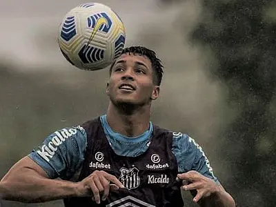 Marcos Leonardo está liberado e à disposição de Bustos para o confronto pela Copa Sul-Americana