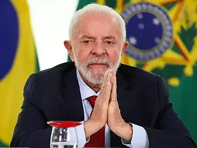 No Brics, Lula defende meios alternativos para troca comerciais