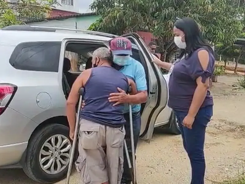 Final feliz: após 38 anos, idoso abrigado em Guarujá reencontra família
