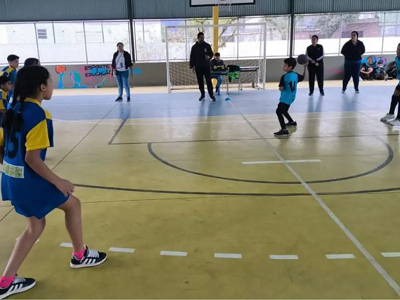 JOESV tem disputas de handebol feminino e definição de medalhas no teqball