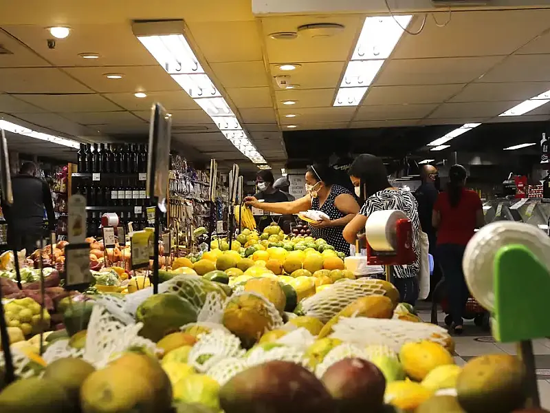 Ceia de Natal fica 10% mais cara neste ano, calcula FecomercioSP