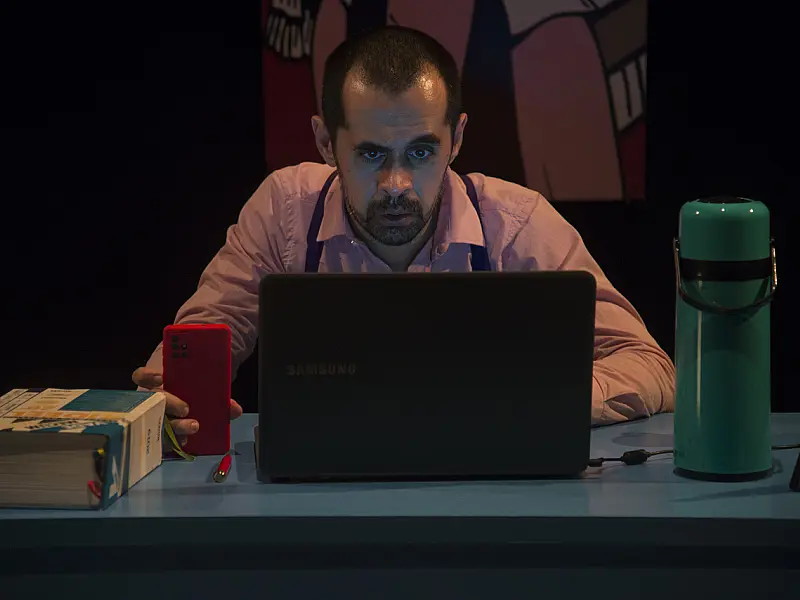 Espaço Cultural Incena Brasil recebe teleteatro 'Ato Solitário - Versão do autor'