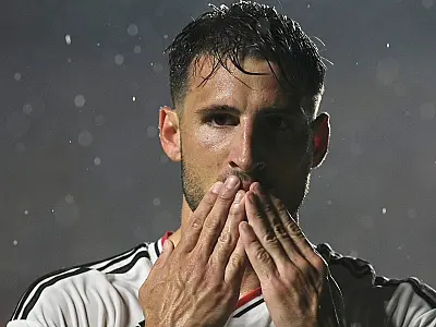 São Paulo sente saudade de Calleri e desafia Dorival