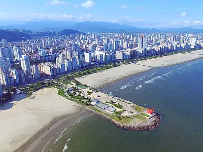 Final de semana em Santos deve ter altas temperaturas