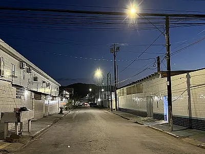 Moradores do Jardim Las Palmas recebem certidões definitivas de seus imóveis