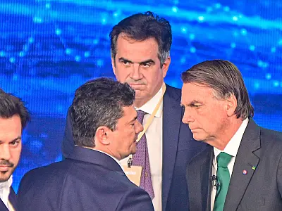 'Moro, você foi dez', diz Bolsonaro em agradecimento por presença de ex-juiz em debate