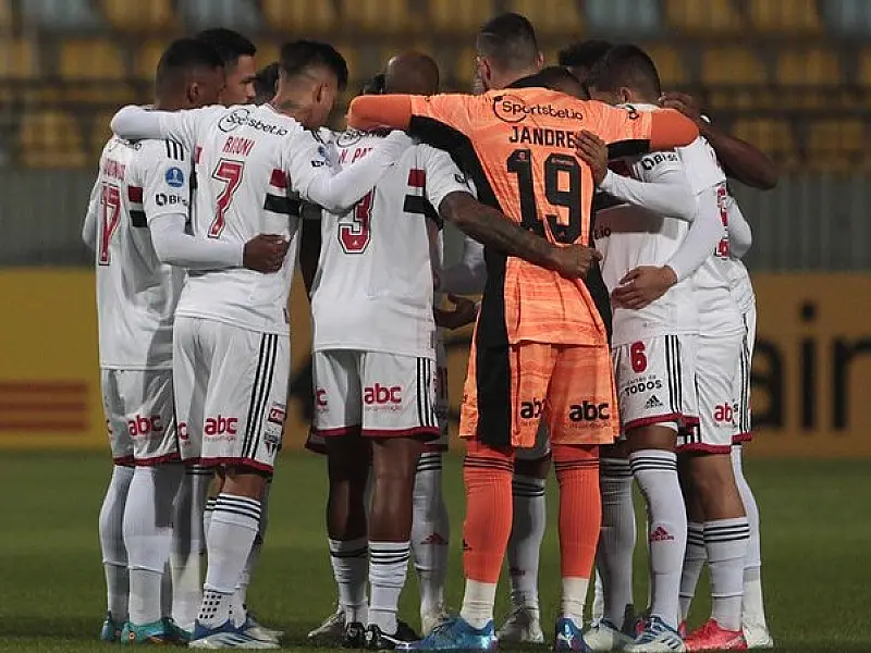 São Paulo empata com Everton no Chile e adia classificação na Sul-Americana