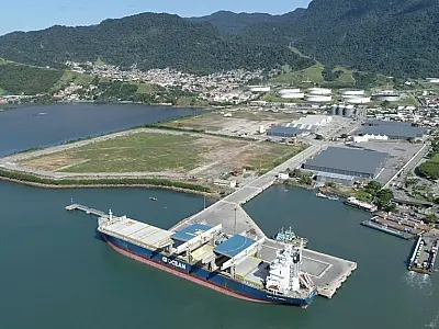 Porto de São Sebastião marca presença no SP Offshore 2025