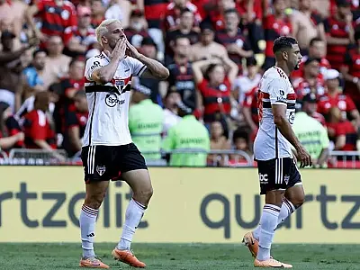 São Paulo controla Flamengo no Rio e abre vantagem na decisão da Copa do Brasil