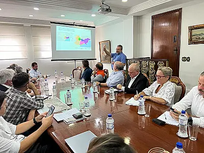 Guarujá participa de reunião para receber investimentos do Programa Rios Vivos
