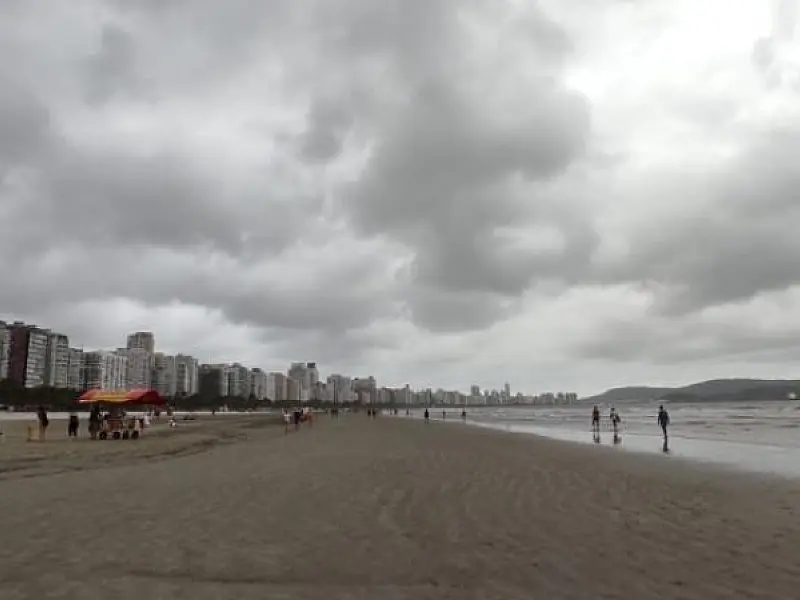 Frente fria com ventos de até 60km/h deve atingir a Baixada Santista nos próximos dias