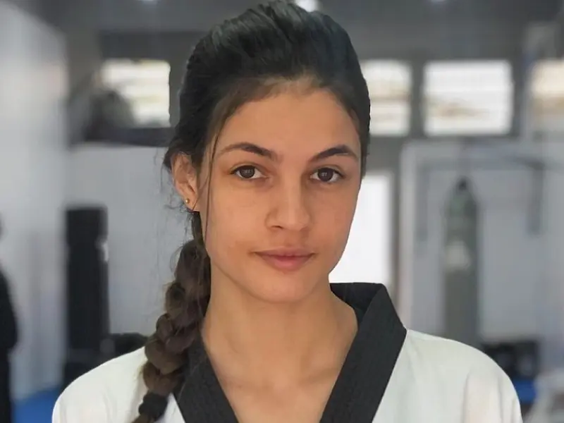 Maria Clara Pacheco é bronze no Mundial de Taekwondo