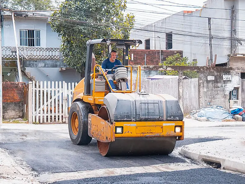 Bertioga avança com pavimentação no Maitinga e no núcleo Mangue Seco