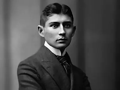 Franz Kafka: o homem que transformou o absurdo em literatura