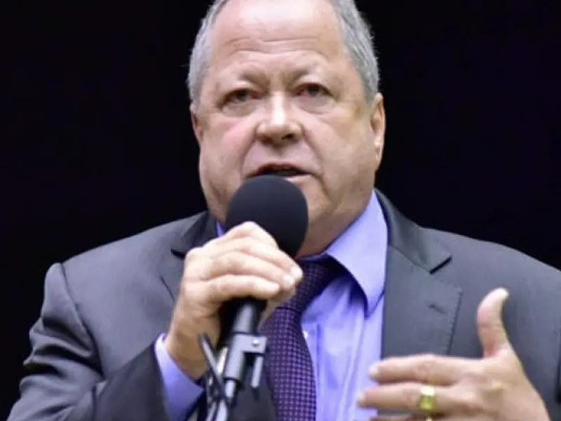União Brasil expulsa deputado Brazão após prisão em caso Marielle