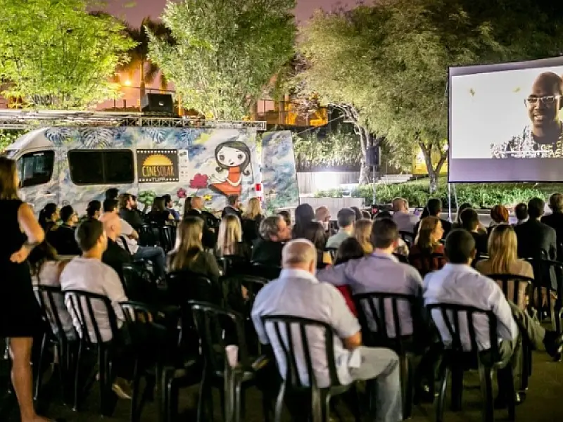 Primeiro cinema solar do Brasil chega ao Vale do Ribeira nesta semana