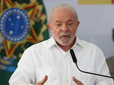 Lula vai a Londres acompanhar coroação do Rei Charles III