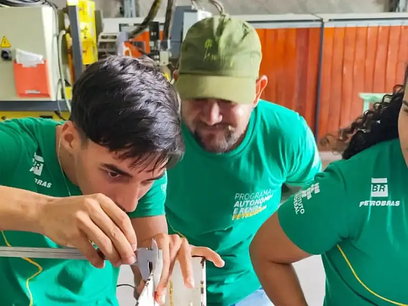Petrobras quer atrair trabalhadores de aplicativo para terceirizadas