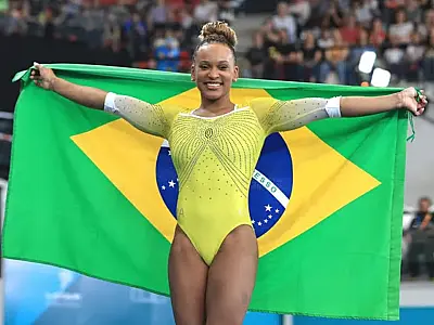 Rebeca Andrade conquista mais um ouro no Pan, agora na trave