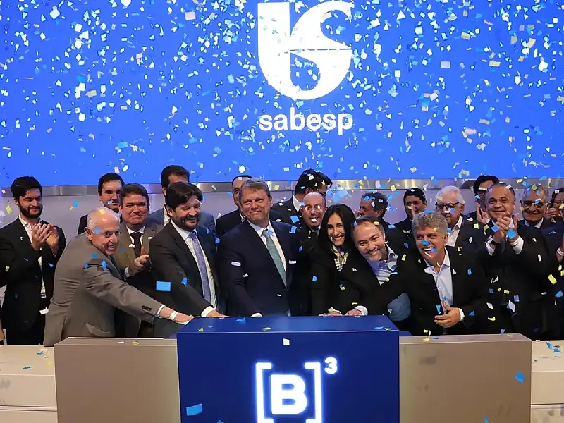 Governo de SP conclui privatização da Sabesp ao vender 32% dos papéis