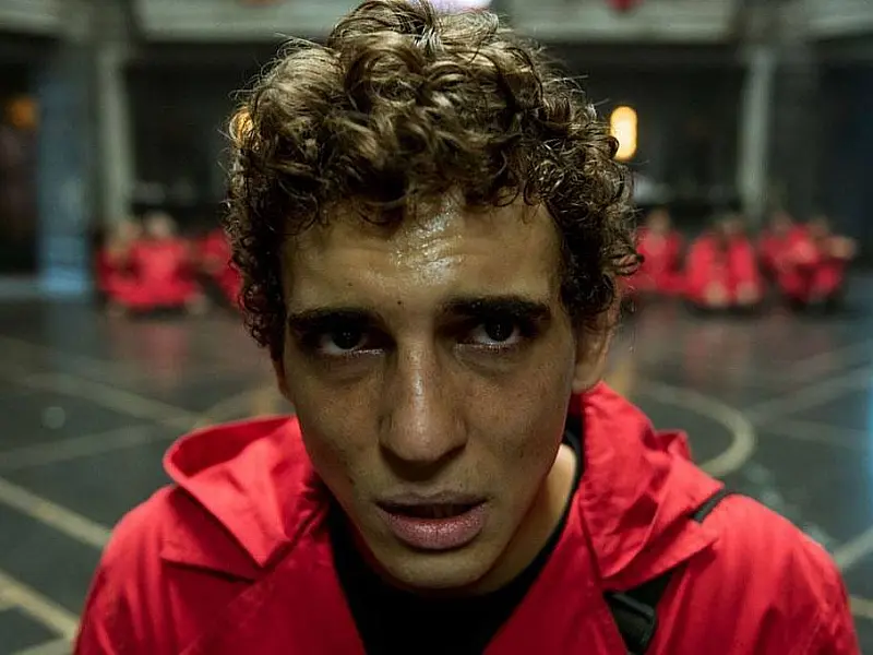 Ator de 'La Casa de Papel' e 'Elite' anuncia que será pai