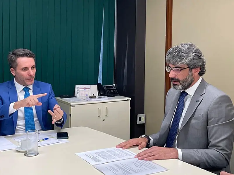 Alex Manente cobra ANS proibição de cancelamento unilateral do plano de saúde de pessoas com TEA