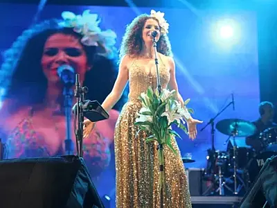 Vanessa da Mata chega a Santos com sua mais nova turnê 'Todas Elas', em setembro