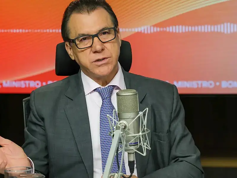 Marinho defende mobilização popular como pressão contra escala 6 por 1