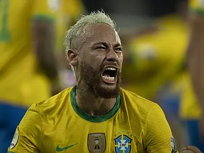 Neymar passará por cirurgia no tornozelo e ficará temporariamente fora dos gramados