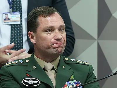 Presidente da CPMI denunciará Mauro Cid ao STF