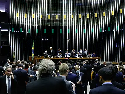 Pesquisa mostra dificuldade de brasileiros para entender legislação