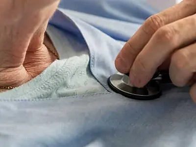 TJSP reforma decisão e determina que plano de saúde custeie serviço integral de home care