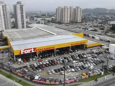 Grupo Pereira promove duas semanas de contratação exclusiva para pessoas com mais de 50 anos