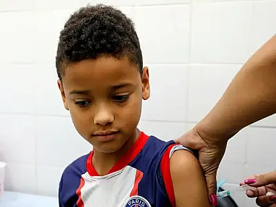 Saúde amplia vacinação contra a dengue para mais 154 municípios