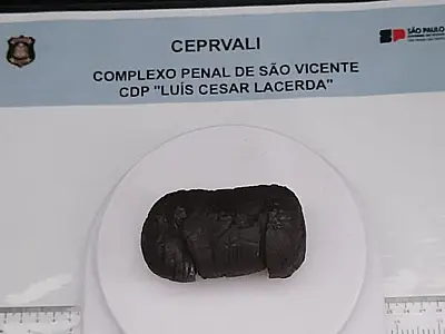 CDP de São Vicente apreende droga sintética com companheira de preso em dia de visita