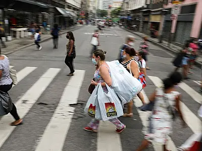 Índice de desemprego atinge 11,9 milhões de trabalhadores e fica em 11,1%