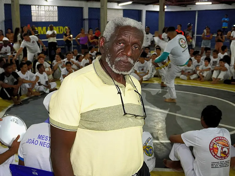 Mestre de Capoeira de Guarujá conquista Prêmio Berimbau de Ouro