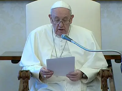 Guerra na Ucrânia leva papa à embaixada da Rússia no Vaticano