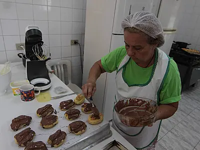 Cursos do Fundo Social geram qualificação, renda e transformam vidas em Santos