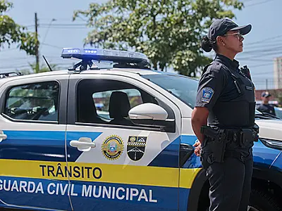 GTran da Guarda Civil Municipal realiza ações de orientação para um trânsito seguro
